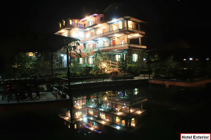 Green Peace Resort Pokhara Exterior foto